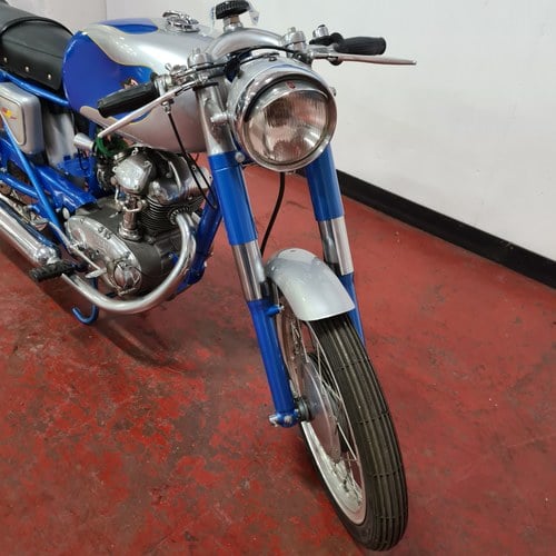 1960 Ducati 100 sport For Sale (picture 4 of 42)