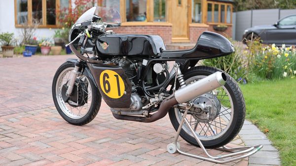 Early 1970s Ducati 450 Widecase Race Bike For Sale (picture :index of 11)