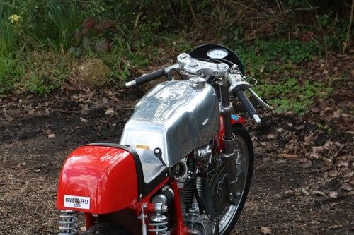 1968-73 Ducati Desmo 350 Racer zum Verkauf (Bild 18 von 92)