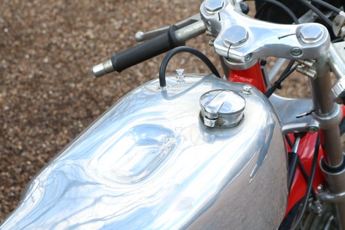 1968-73 Ducati Desmo 350 Racer zum Verkauf (Bild 39 von 92)