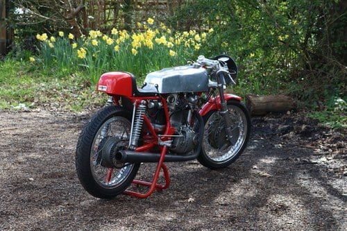 1968-73 Ducati Desmo 350 Racer zum Verkauf (Bild 9 von 92)