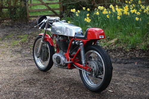 1968-73 Ducati Desmo 350 Racer zum Verkauf (Bild 5 von 92)