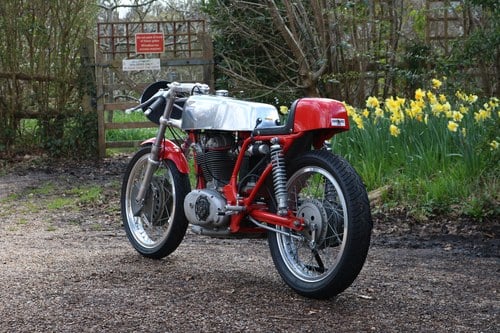 1968-73 Ducati Desmo 350 Racer zum Verkauf (Bild 6 von 92)