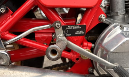 1982 Ducati 864cc Mike Hailwood Replica For Sale (picture 86 of 94)