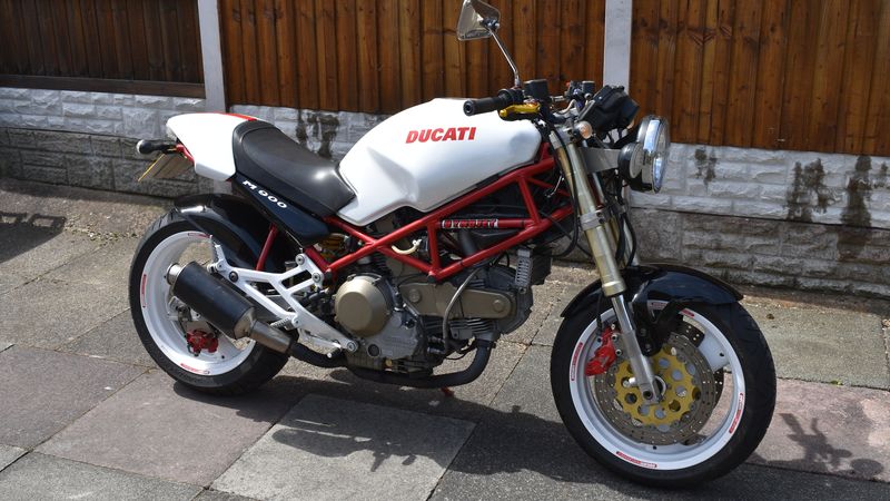 1994 Ducati Monster 900 For Sale (picture 1 of 31)