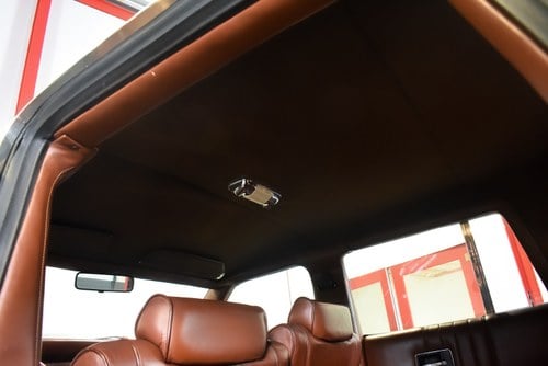 1990 Excalibur Series V Touring Sedan 305ci V8 For Sale (picture 58 of 102)