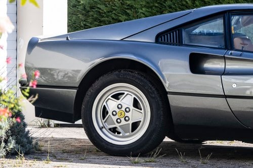 1989 Ferrari 328 GTB Te koop (foto 14 van 139)