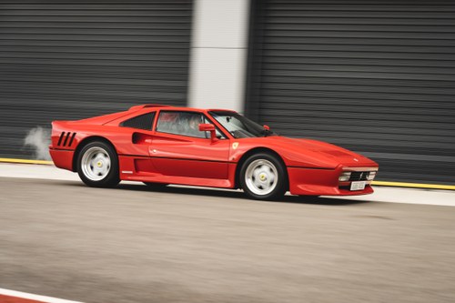 1986 Ferrari 328 GTS Targa For Sale (picture 29 of 131)