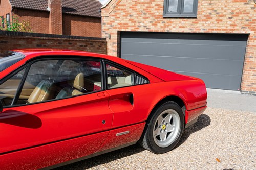 1986 Ferrari 328 V8 GTB For Sale (picture 87 of 154)