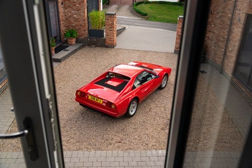 1986 Ferrari 328 V8 GTB For Sale (picture 12 of 154)