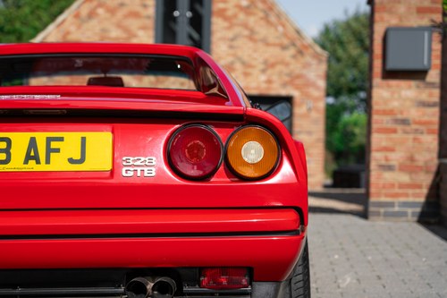 1986 Ferrari 328 V8 GTB For Sale (picture 68 of 154)