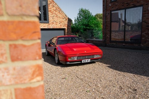 1986 Ferrari 328 V8 GTB For Sale (picture 9 of 154)