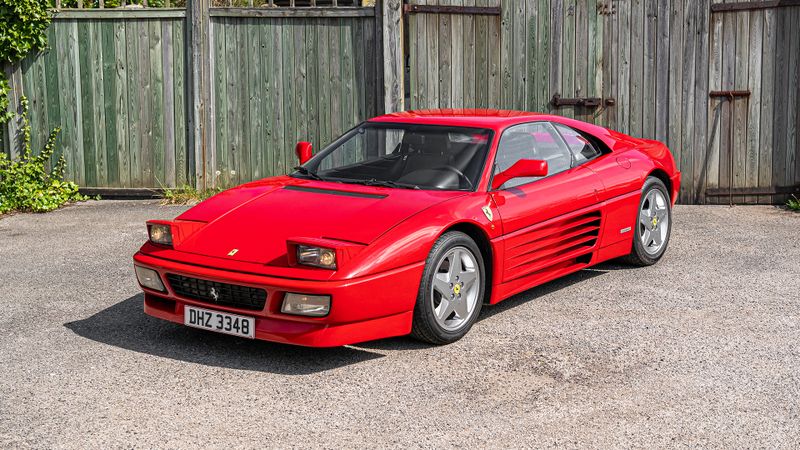 1990 Ferrari 348 TB In vendita (immagine 1 di 90)