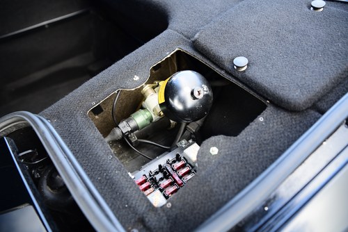 NO RESERVE - 1990 Ferrari 348 TS For Sale (picture 29 of 96)