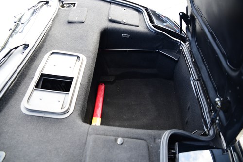 NO RESERVE - 1990 Ferrari 348 TS For Sale (picture 28 of 96)