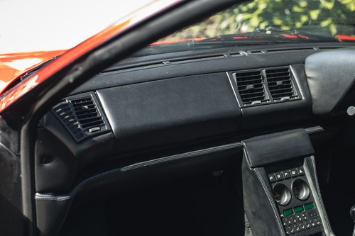 1993 Ferrari 348TB Te koop (foto 30 van 209)