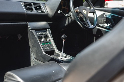 1993 Ferrari 348TB Te koop (foto 36 van 209)