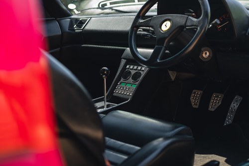 1993 Ferrari 348TB Te koop (foto 60 van 209)