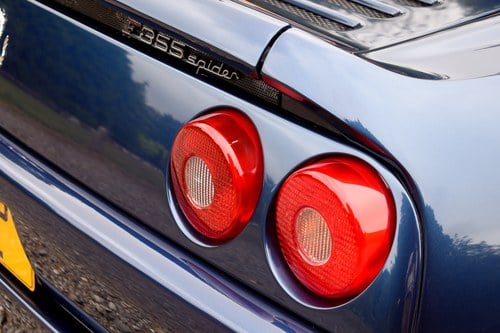 1995 Ferrari F355 Spider Manual LHD For Sale (picture 86 of 119)