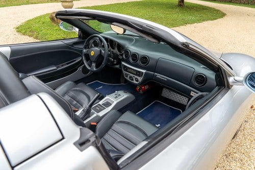 2004 Ferrari 360 F1 Spider LHD zum Verkauf (Bild 16 von 37)