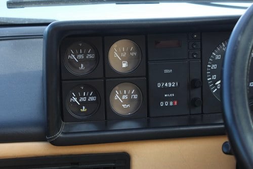 1985 Ferrari Mondial QV Cabriolet In vendita (immagine 48 di 177)