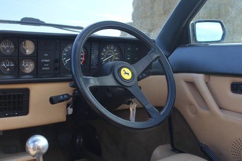 1985 Ferrari Mondial QV Cabriolet In vendita (immagine 47 di 177)