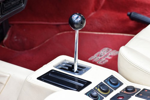 1988 Ferrari 328 GTS à venda (imagem 57 de 205)