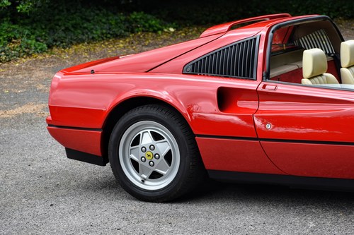 1988 Ferrari 328 GTS à venda (imagem 169 de 205)