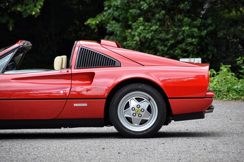 1988 Ferrari 328 GTS à venda (imagem 97 de 205)