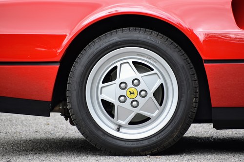 1988 Ferrari 328 GTS à venda (imagem 28 de 205)