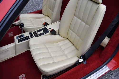 1988 Ferrari 328 GTS à venda (imagem 69 de 205)