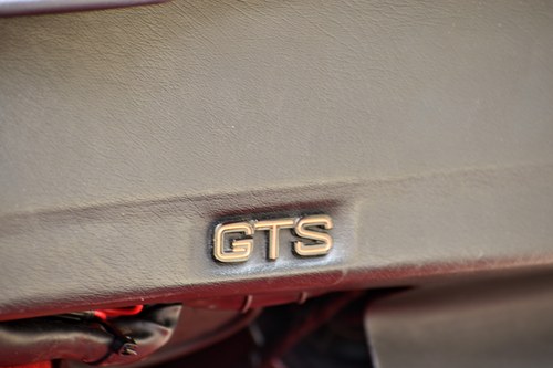 1988 Ferrari 328 GTS à venda (imagem 77 de 205)