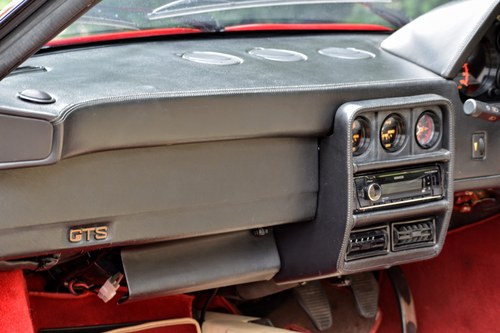 1988 Ferrari 328 GTS à venda (imagem 51 de 205)
