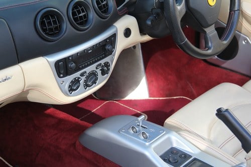 2002 Ferrari 360 Spider (Ex Frankie Dettori) In vendita (immagine 26 di 90)