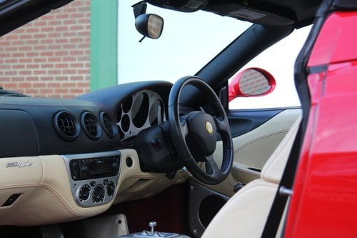 2002 Ferrari 360 Spider (Ex Frankie Dettori) In vendita (immagine 16 di 90)