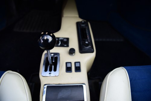 NO RESERVE - 1976 Ferrari 208 GT4 Dino zum Verkauf (Bild 21 von 99)