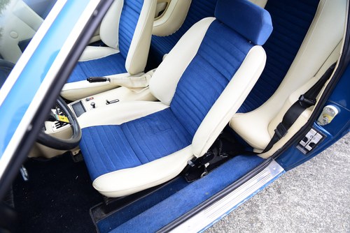 NO RESERVE - 1976 Ferrari 208 GT4 Dino zum Verkauf (Bild 24 von 99)