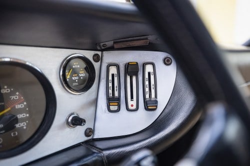 1976 Ferrari Dino 308 GT4 Te koop (foto 22 van 74)