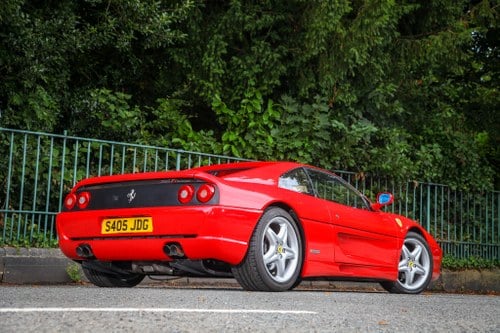 1998 Ferrari F355 F1 Berlinetta zum Verkauf (Bild 20 von 83)