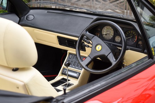 1989 Ferrari Mondial T Cabriolet For Sale (picture 21 of 174)