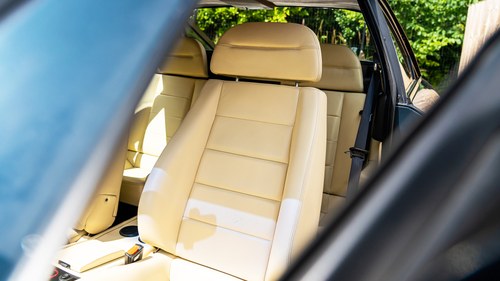1993 Ferrari Mondial T In vendita (immagine 51 di 195)