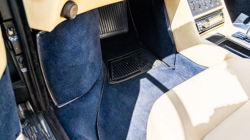 1993 Ferrari Mondial T In vendita (immagine 54 di 195)