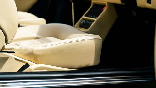 1993 Ferrari Mondial T In vendita (immagine 46 di 195)