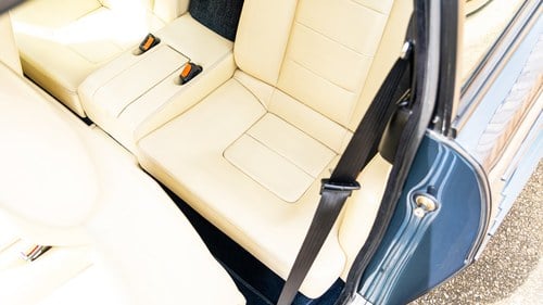 1993 Ferrari Mondial T In vendita (immagine 63 di 195)