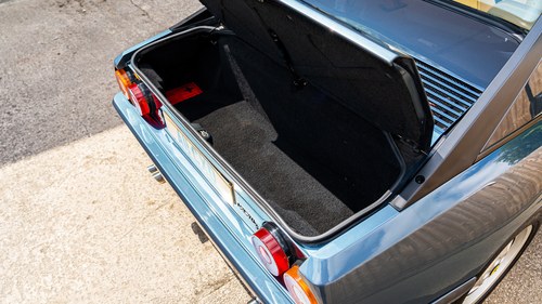 1993 Ferrari Mondial T In vendita (immagine 77 di 195)