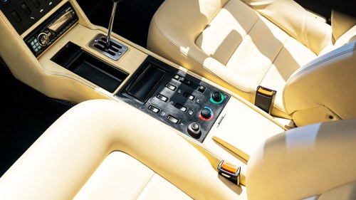 1993 Ferrari Mondial T In vendita (immagine 35 di 195)