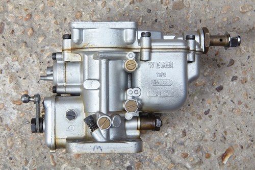 Ferrari 250 Weber 36DCS Carburetors X3 zum Verkauf (Bild 8 von 15)