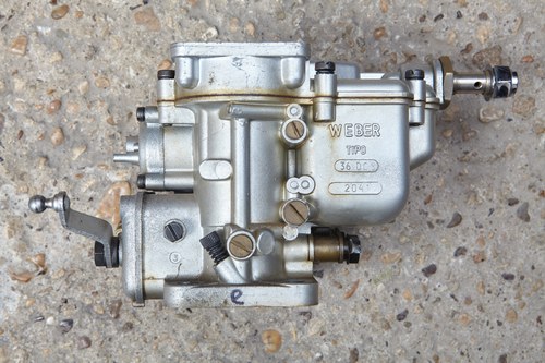 Ferrari 250 Weber 36DCS Carburetors X3 zum Verkauf (Bild 6 von 15)