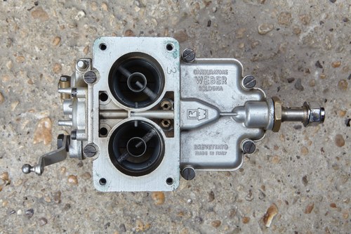 Ferrari 250 Weber 36DCS Carburetors X3 zum Verkauf (Bild 13 von 15)