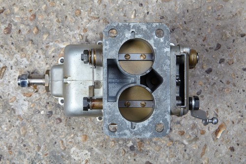Ferrari 250 Weber 36DCS Carburetors X3 zum Verkauf (Bild 12 von 15)